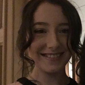 Meet your Posher, Amalia